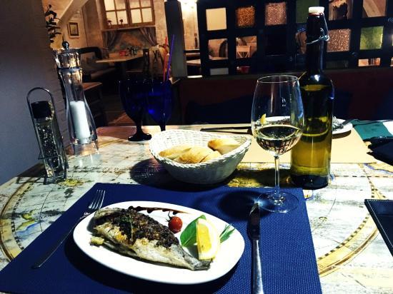 Campania Cafe-Boutique